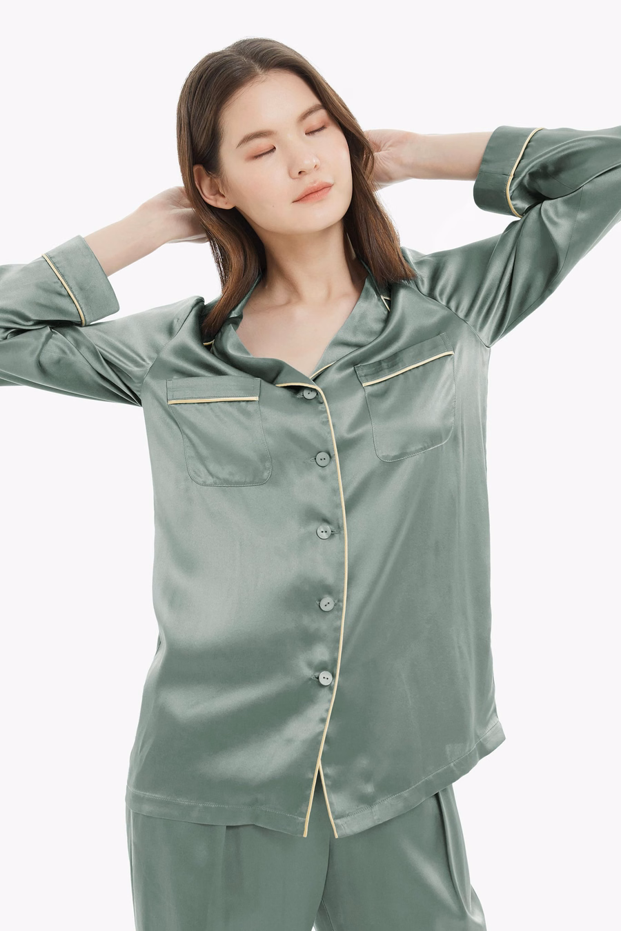 ゴールドパイピングシルクパジャマセット